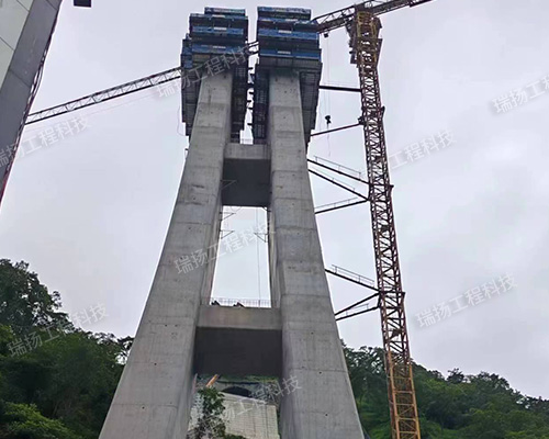 液压自爬模15.jpg